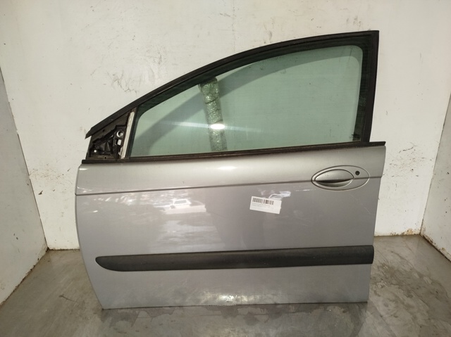 Drzwi przednie lewe 9002P1 PEUGEOT