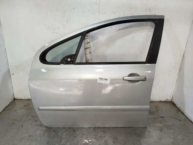 Drzwi przednie lewe 9002S8 PEUGEOT