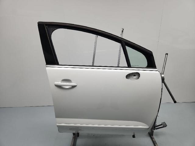 Drzwi przednie prawe 9004AV PEUGEOT