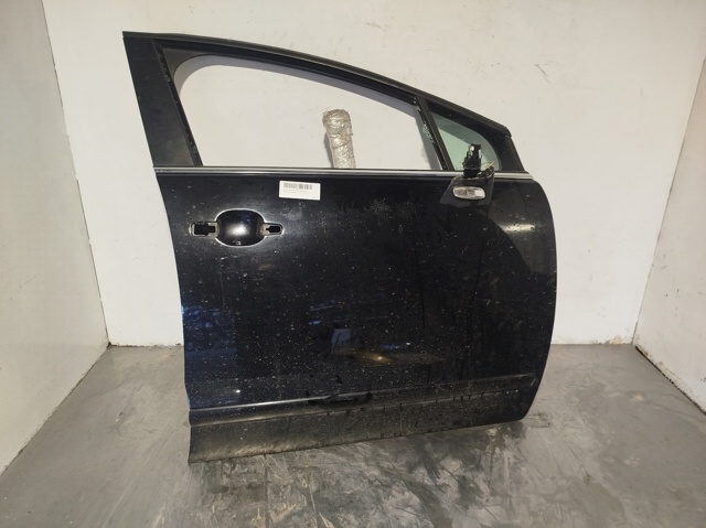 Drzwi przednie prawe 9004AV PEUGEOT