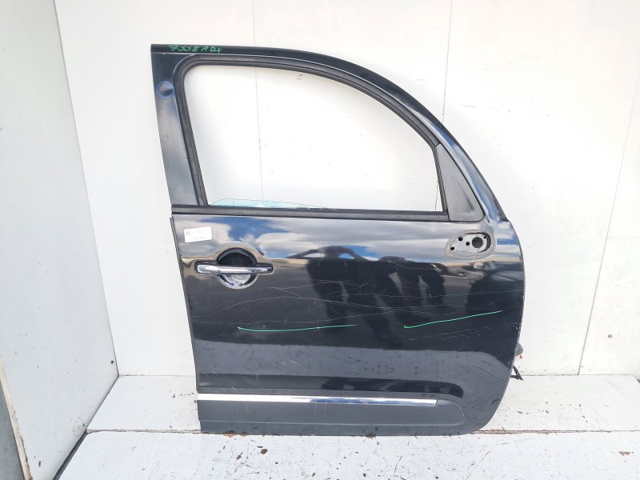 Drzwi przednie prawe 9004AW PEUGEOT