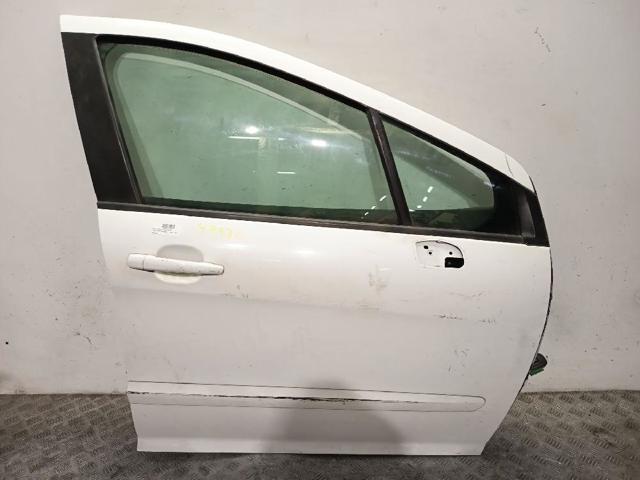 Drzwi przednie prawe 9004CC PEUGEOT