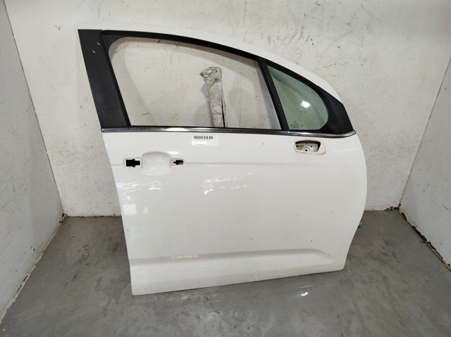 Drzwi przednie prawe 9004CG PEUGEOT