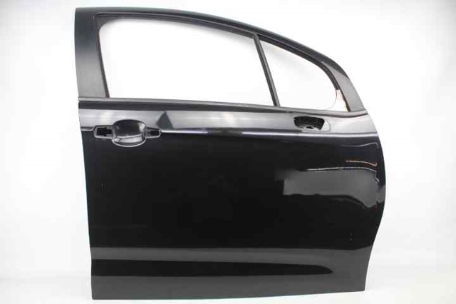 Drzwi przednie prawe 9004CG PEUGEOT