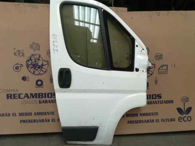 Drzwi przednie prawe 9004EC PEUGEOT