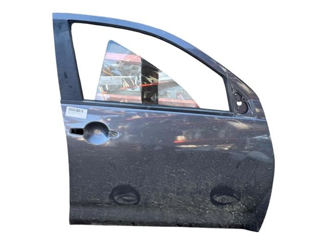 Drzwi przednie prawe 9004EG PEUGEOT