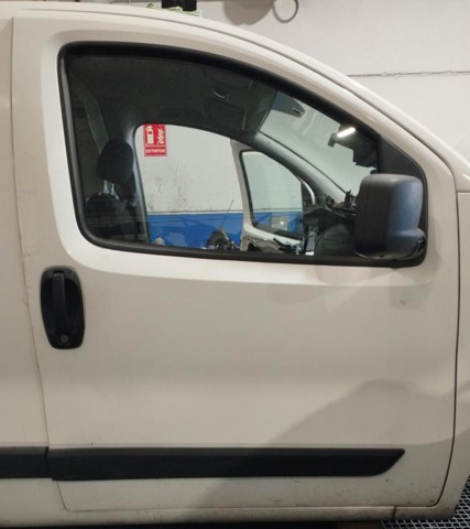 Drzwi przednie prawe 9004EP PEUGEOT