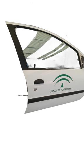 Drzwi przednie prawe 9004K5 PEUGEOT