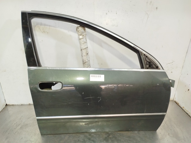 Drzwi przednie prawe 9004L4 PEUGEOT