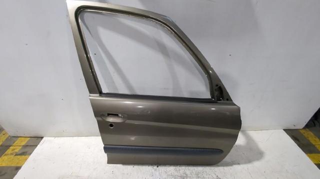 Drzwi przednie prawe 9004L5 PEUGEOT