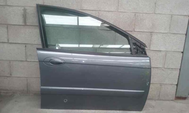 Drzwi przednie prawe 9004P0 PEUGEOT