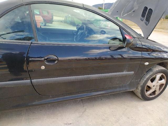 Drzwi przednie prawe 9004P1 PEUGEOT