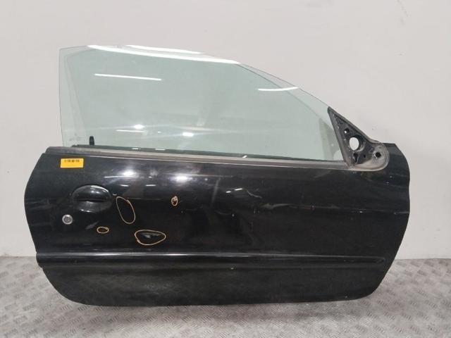 Drzwi przednie prawe 9004P1 PEUGEOT