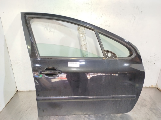 Drzwi przednie prawe 9004S7 PEUGEOT