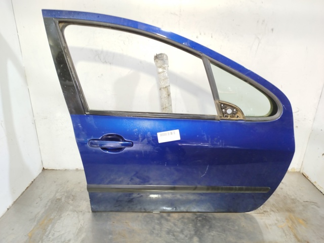 Drzwi przednie prawe 9004S7 PEUGEOT