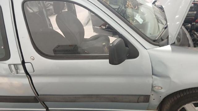 Drzwi przednie prawe 9004W2 PEUGEOT