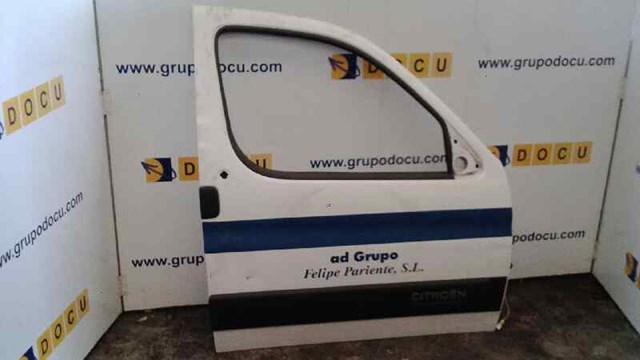 Drzwi przednie prawe 9004W2 PEUGEOT