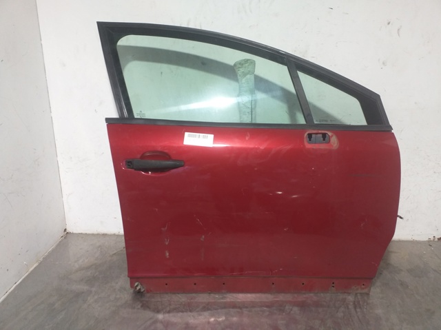 Drzwi przednie prawe 9004W4 PEUGEOT