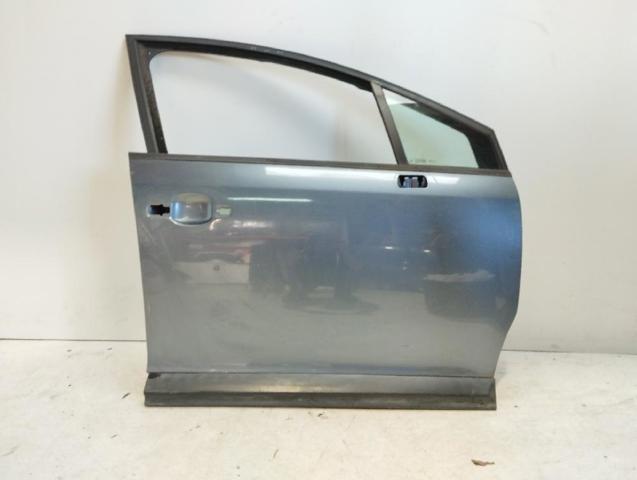 Drzwi przednie prawe 9004W4 PEUGEOT