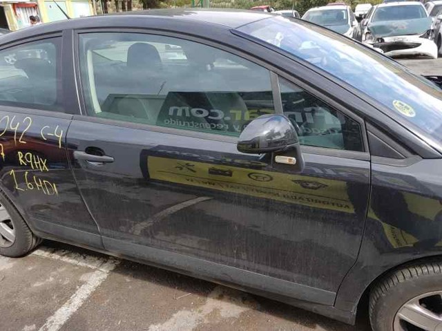 Drzwi przednie prawe 9004W5 PEUGEOT