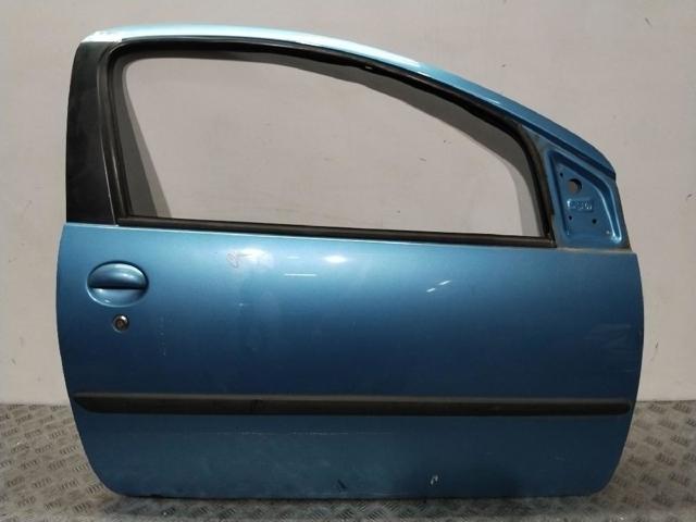 Drzwi przednie prawe 9004X1 PEUGEOT
