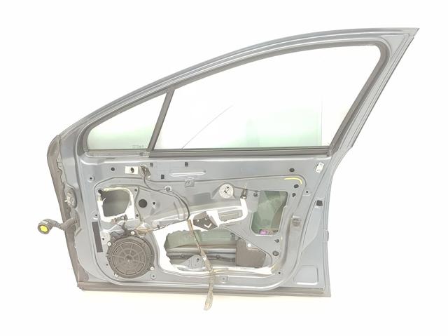 Drzwi przednie prawe Peugeot 407 6E