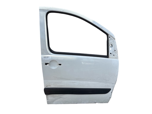 Drzwi przednie prawe 9004X7 PEUGEOT