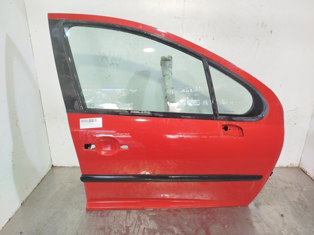 Drzwi przednie prawe 9004X8 PEUGEOT