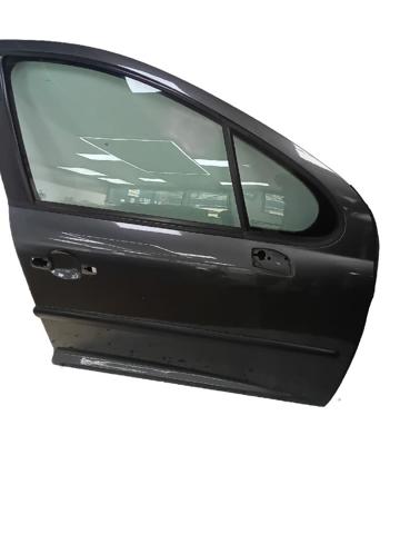 Drzwi przednie prawe 9004X8 PEUGEOT