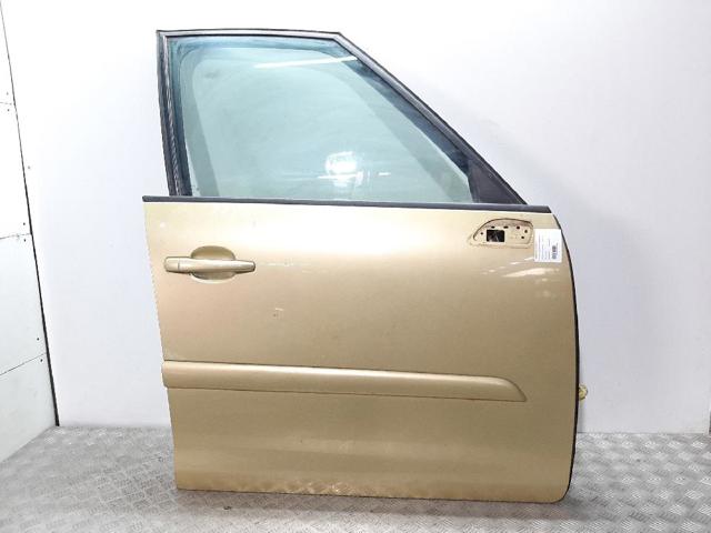 Drzwi przednie prawe 9004Y0 PEUGEOT