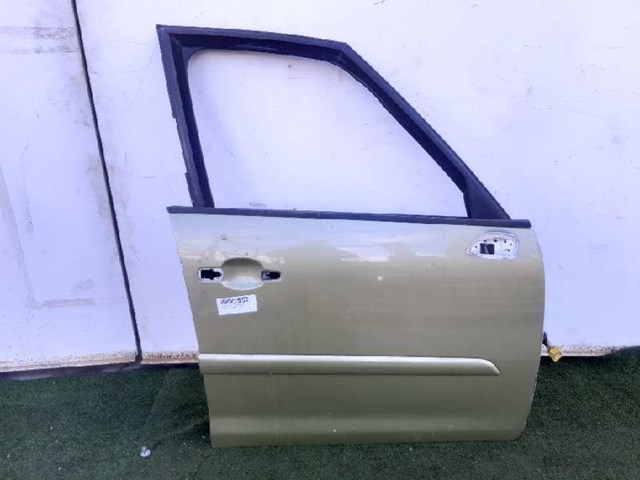 Drzwi przednie prawe 9004Y0 PEUGEOT