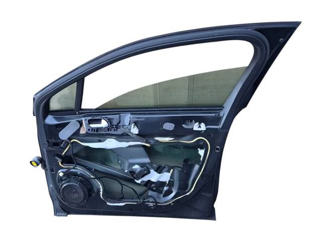 Drzwi przednie prawe 9004Z2 PEUGEOT