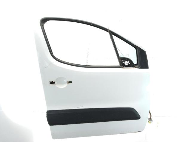 Drzwi przednie prawe 9004Z6 PEUGEOT