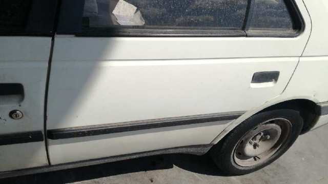Kupić Drzwi tylne lewe Peugeot 405 II 4B w dobrej cenie