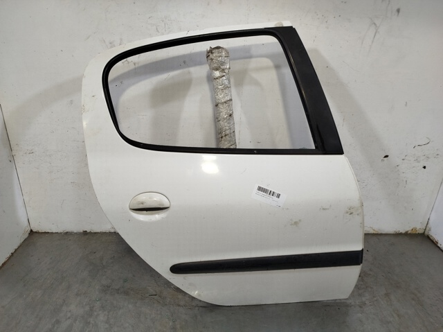 Drzwi tylne prawe 9008A5 PEUGEOT