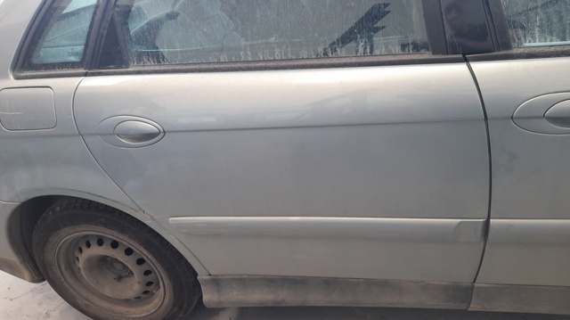 Drzwi tylne prawe 9008F4 PEUGEOT