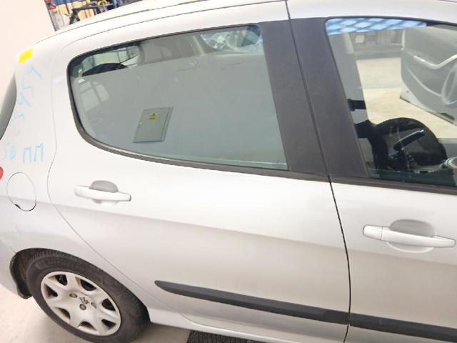 Drzwi tylne prawe 9008S1 PEUGEOT