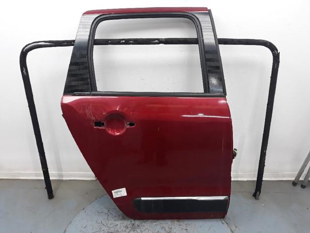 Drzwi tylne prawe 9008V6 PEUGEOT