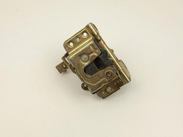Zamek drzwi przednich lewych 90120862 OPEL