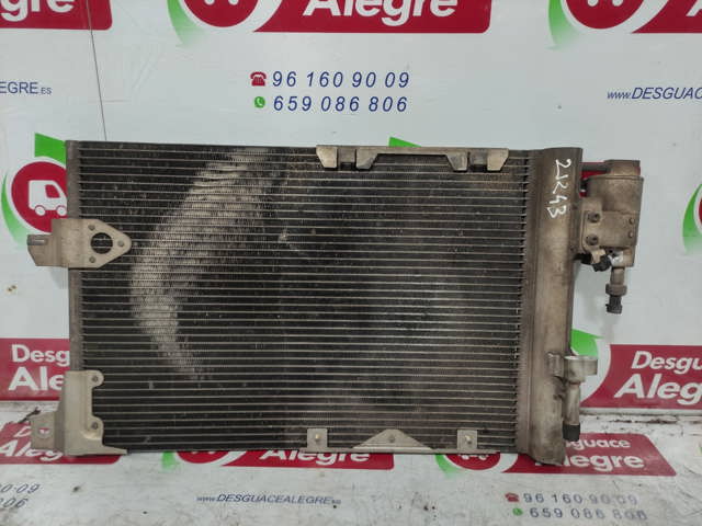 Chłodnica silnika 90130610 OPEL