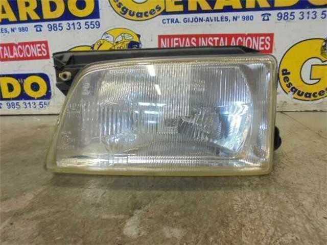 Reflektor lewy 90181002 OPEL