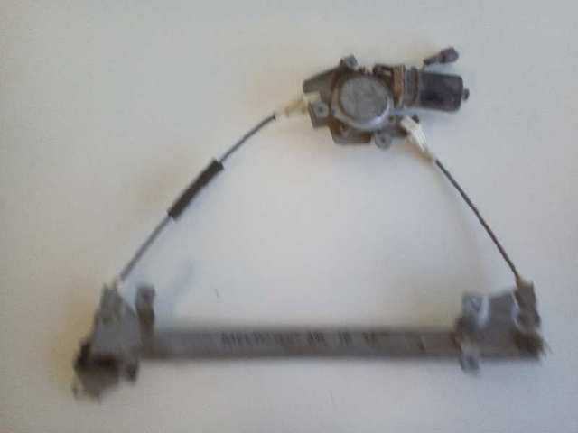 Mechanizm podnoszenia szyby drzwi przednich lewych 90186593 GM