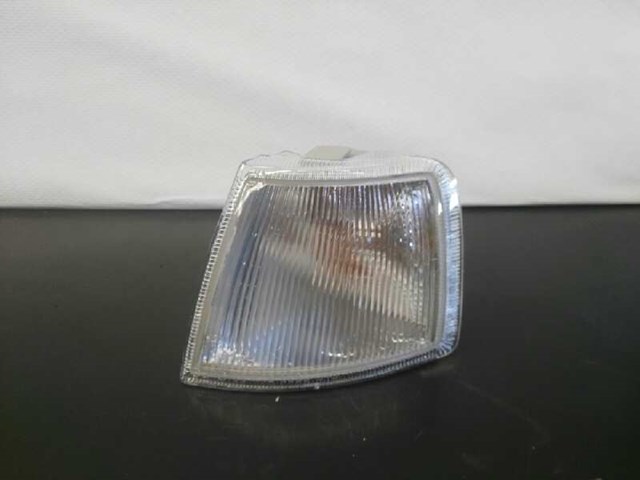 Kierunkowskaz lewy 90297694 OPEL