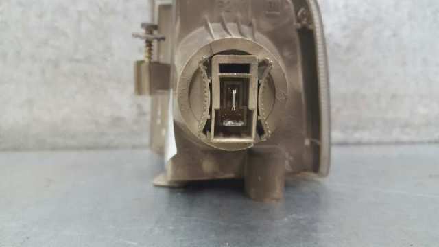 Kierunkowskaz prawy 90297695 OPEL