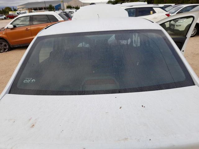 Szyba tylna Renault LOGAN 2 L52