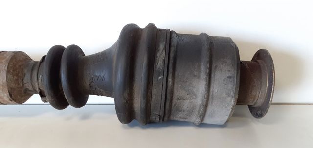 Półoś napędowa przednia prawa Volvo 460 464