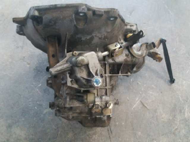 Mechaniczna skrzynia biegów w komplecie Opel Vectra 86, 87