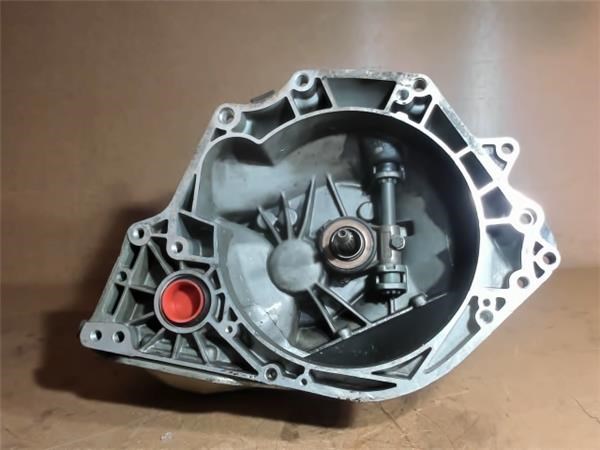 Mechaniczna skrzynia biegów w komplecie Opel Vectra 86, 87