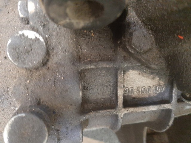 Mechaniczna skrzynia biegów w komplecie 90400197 OPEL
