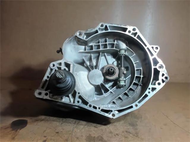 Mechaniczna skrzynia biegów w komplecie 90400197 OPEL